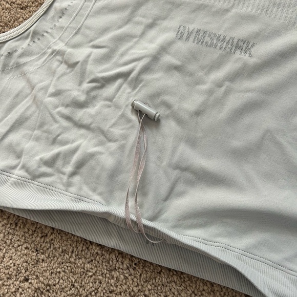 Gymshark Adjustable Crop Vest Top - Picture 4 of 5